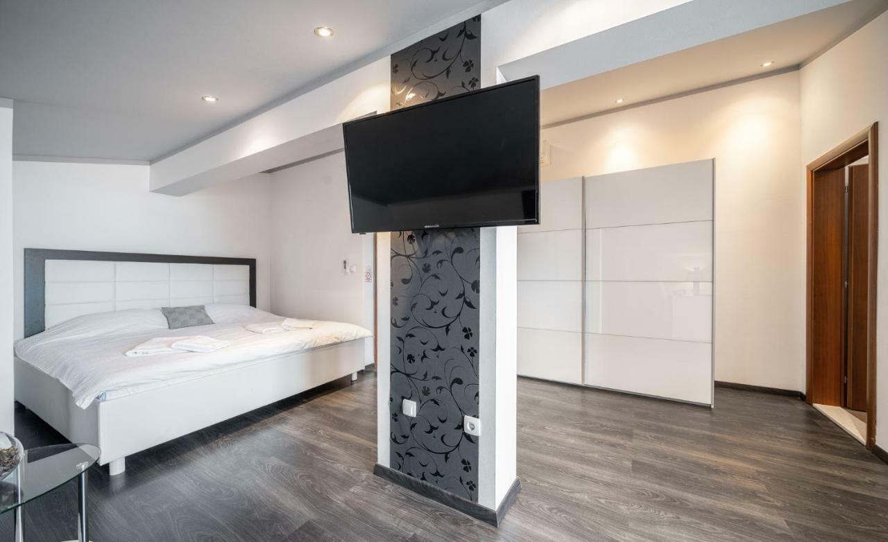 The Suites - Small Luxury Living Vodice Exterior photo